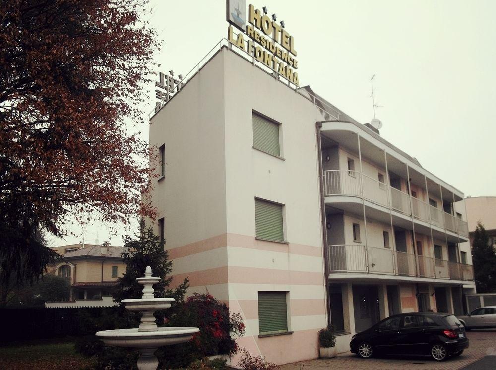 喷泉公寓酒店 马里亚诺科门塞 外观 照片